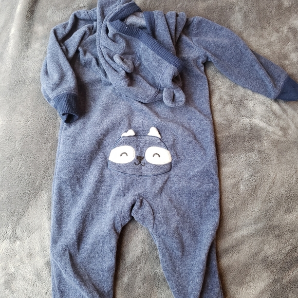 2 for $10- Carter's Lightweight Blue Winter Bodysuit - Picture 3 of 4
